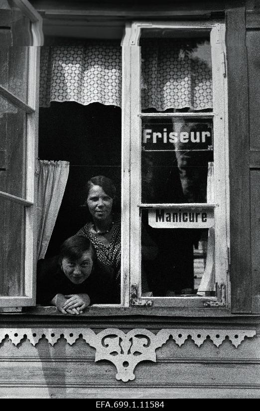 Hairdresser in Paldiski.