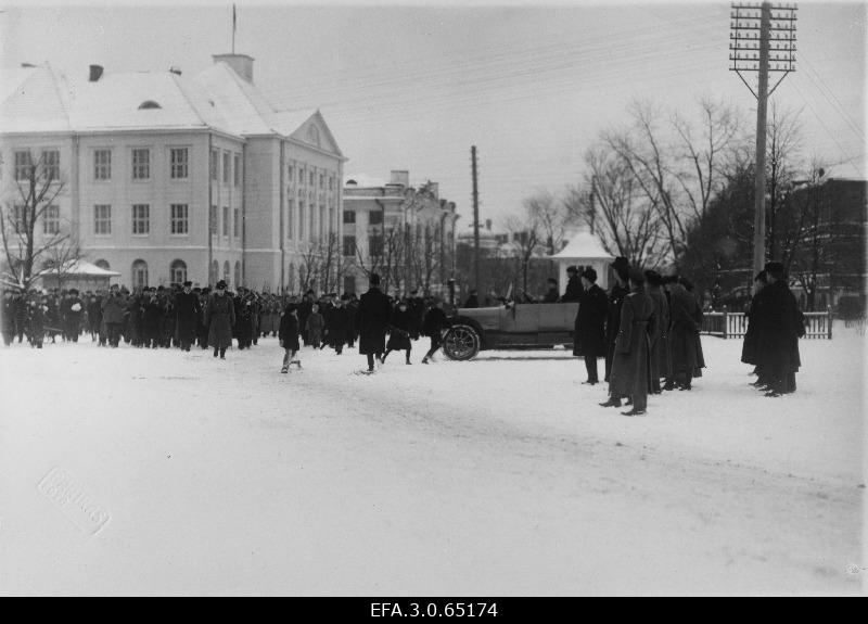 War of Liberty. 1. The paradise of the Finnish Volunteers’ Salga (Ekström Battalion) on the Peetri Square.