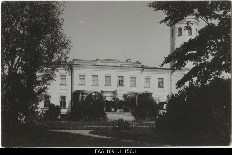 Fassade of the Knight Manor of Väinjärvi