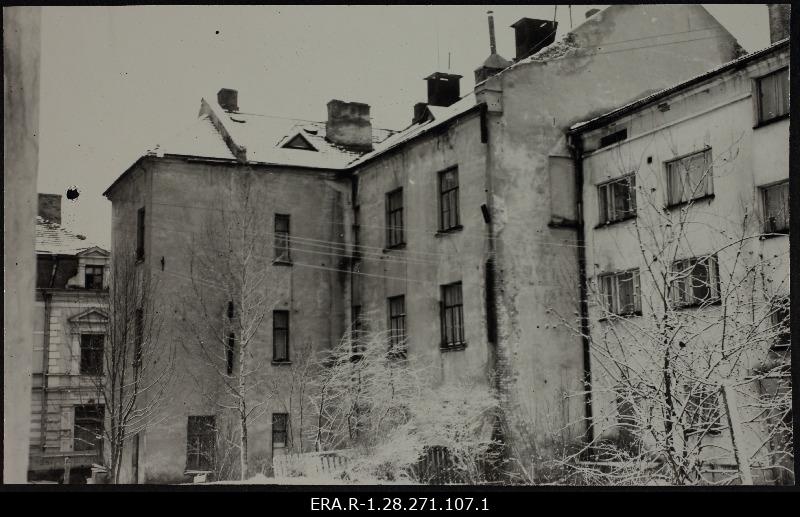 View of the living house in Tartu, June 21st Street, which needs to be dismantled