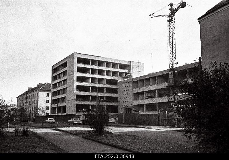 Construction of the Estonian Soviet Statistical Government building on Endla Street.