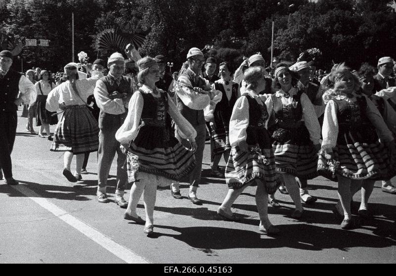 Folk danceers in the 16th General Song Festival of the Estonian Soviet Union in 1965.