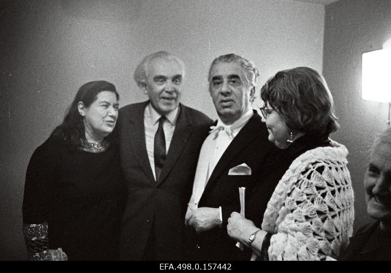Composer and conductor Gustav Ernesaks, and army composer Aram Hatšaturjan, together with his husbands.