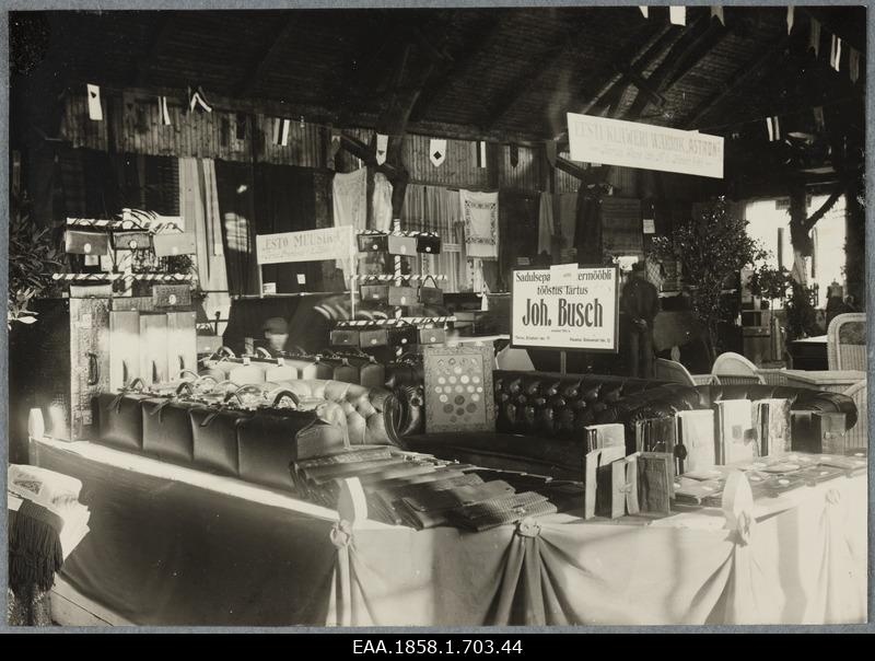 The highest prize, diploma and gold winning Johannes Busch Exhibition of Leather Industry and Furniture