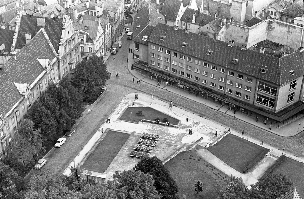 The corner of Niguliste and Harju Street from the tower of Niguliste Church 74
