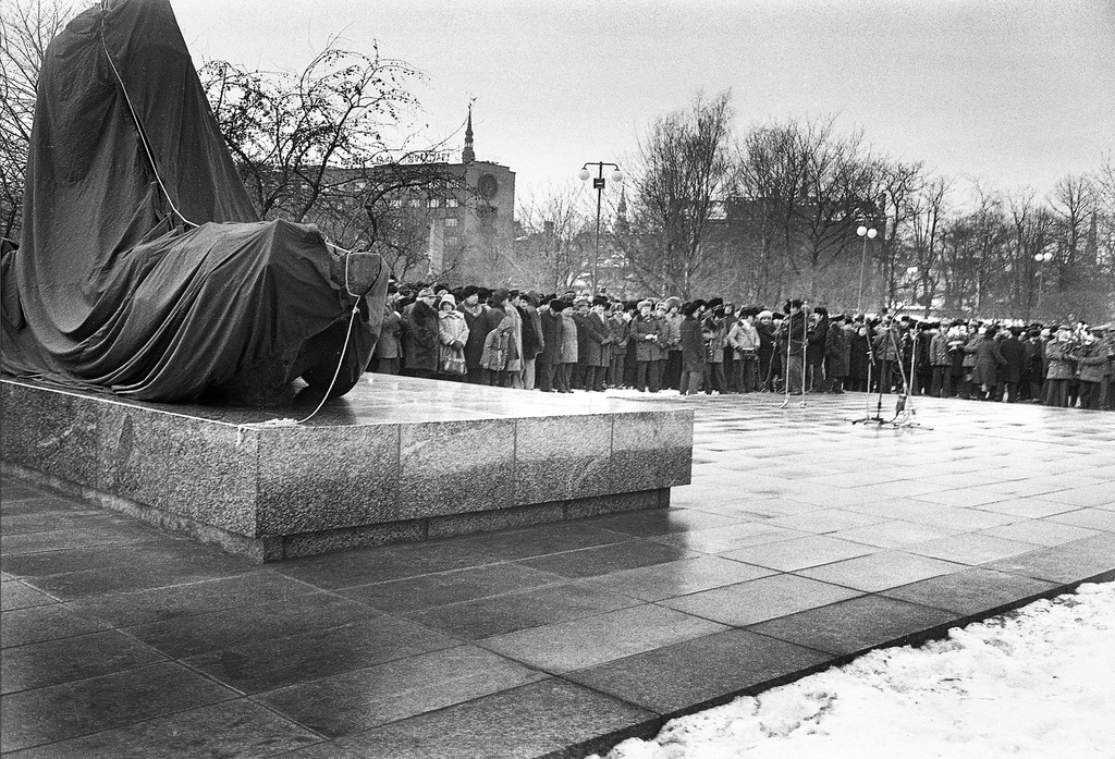 Opening of a. h. Tammsaare monument 78 (02)