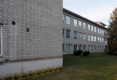 Suure-Jaani Gümnaasium, end keskkool, vaade rephoto