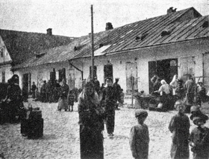 Słonim, Školny Dvor. Слонім, Школьны Двор (1901-39) - lang