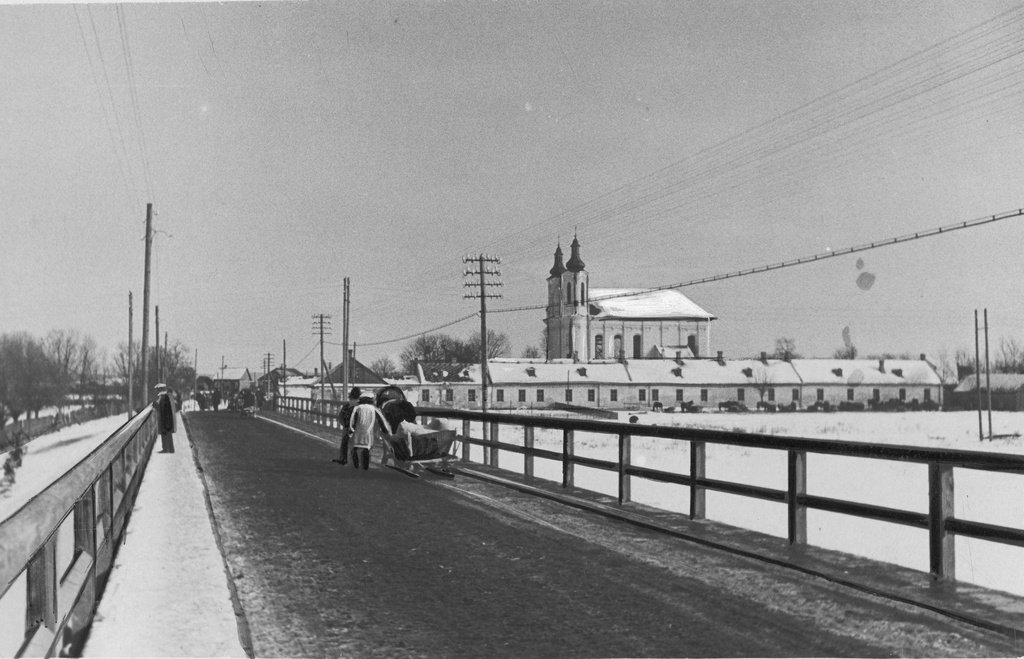 Słonim, Ščara-Zamoście. Слонім, Шчара-Замосьце (1933) - lang