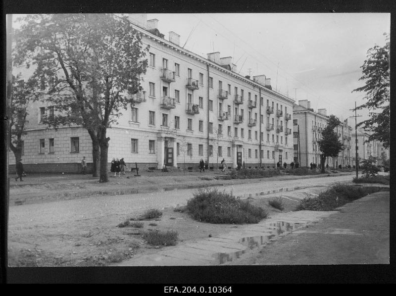 New houses V.I. Lenini's beach road.