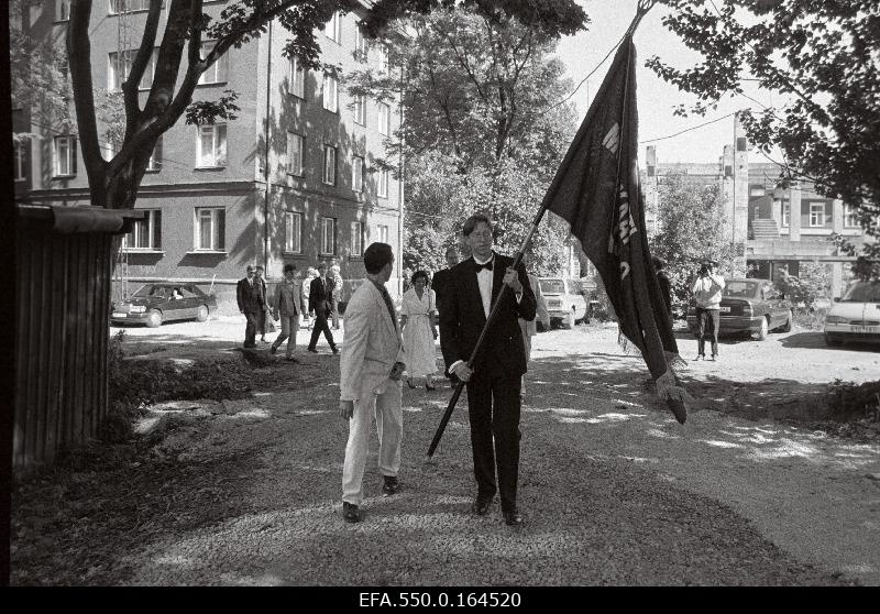 The Estonian Academy of Music (ema) graduated on the way to the house of the future mother on the Rävala puiestee.