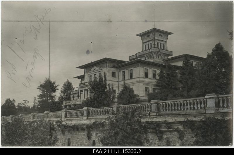 Valley castle and part of the beauty garden