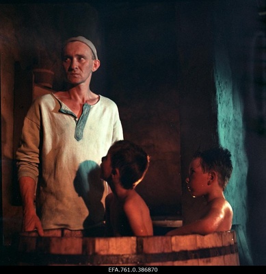 Filming the "Earl" film. Arvo Kukumägi about Kaarel Peterson. Children of Petersons.  similar photo