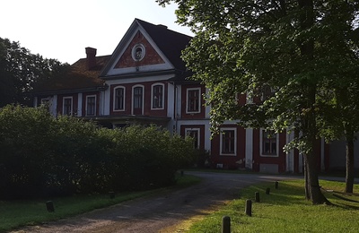 Ravila Manor rephoto