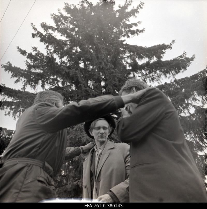The film "Metscanners" shows. Director Kaljo Kiisk, in the role of Tõnu Arvo Kukumägi, in the role of Reinu Tõnu Kark