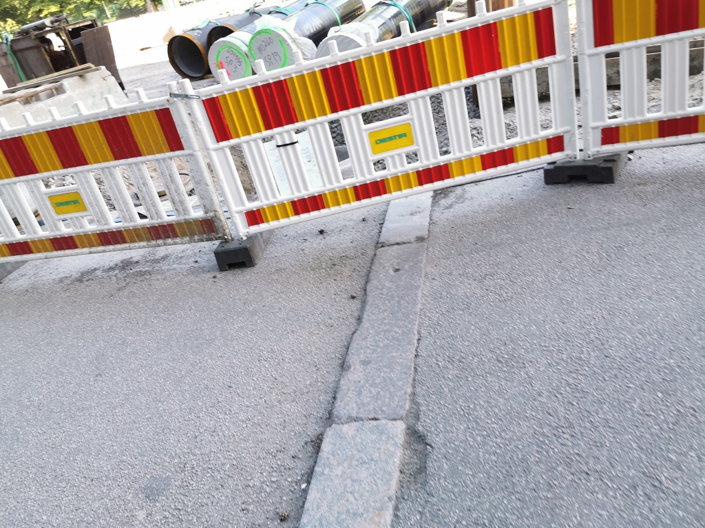 Itäinen Viertotie 24. (Hämeentie) jossa toimi Alli Trygg-Heleniuksen Kansankoti. Ebeneserkoti toimi tässä talossa ennen Pelastusarmeijaa. rephoto