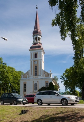 Räpina Miikaeli kirik rephoto