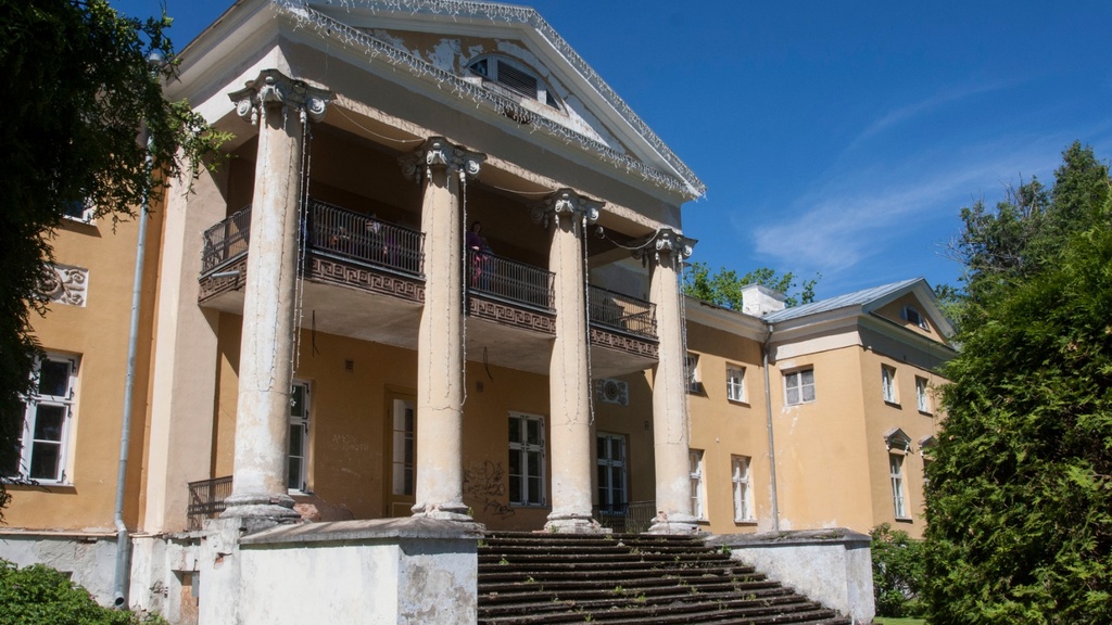 Räpina Manor building rephoto