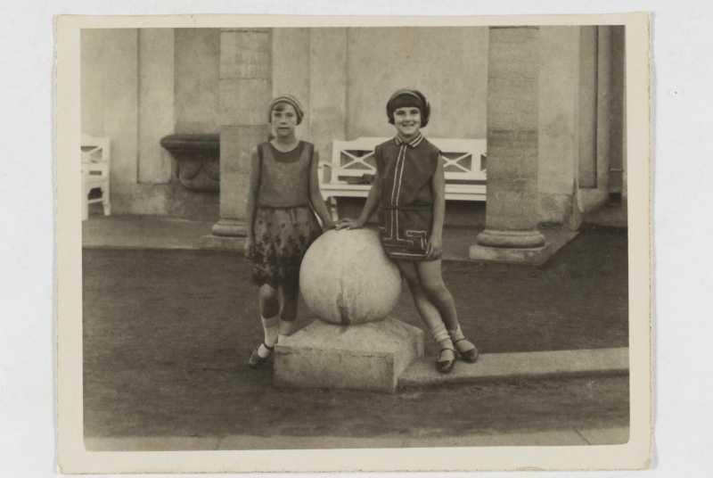 Two girls in Pärnu, 1931