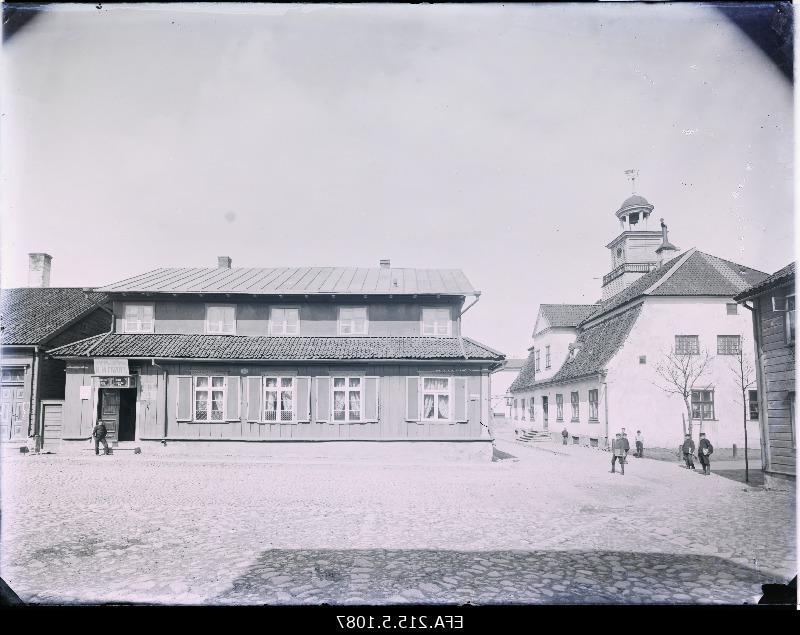 M. m. Sproghe hotel-trahter and reekoda (best).