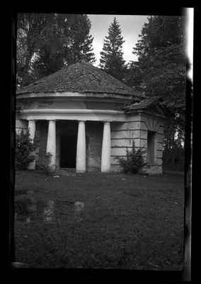 Orgita mõisa paviljoni välisvaade (1943)  similar photo