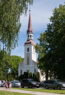 [räpina Mihkli Church] rephoto