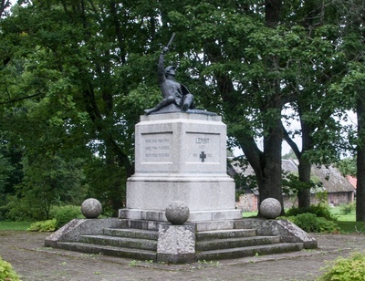 The monument of the ancient Estonian parent Lembitu. rephoto