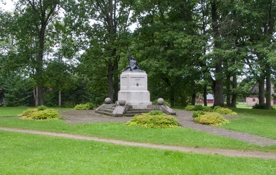 Holying the Memorial of the Great Jean by Bishop J. Kukke, under the supervision of Pastor Roosenberg rephoto