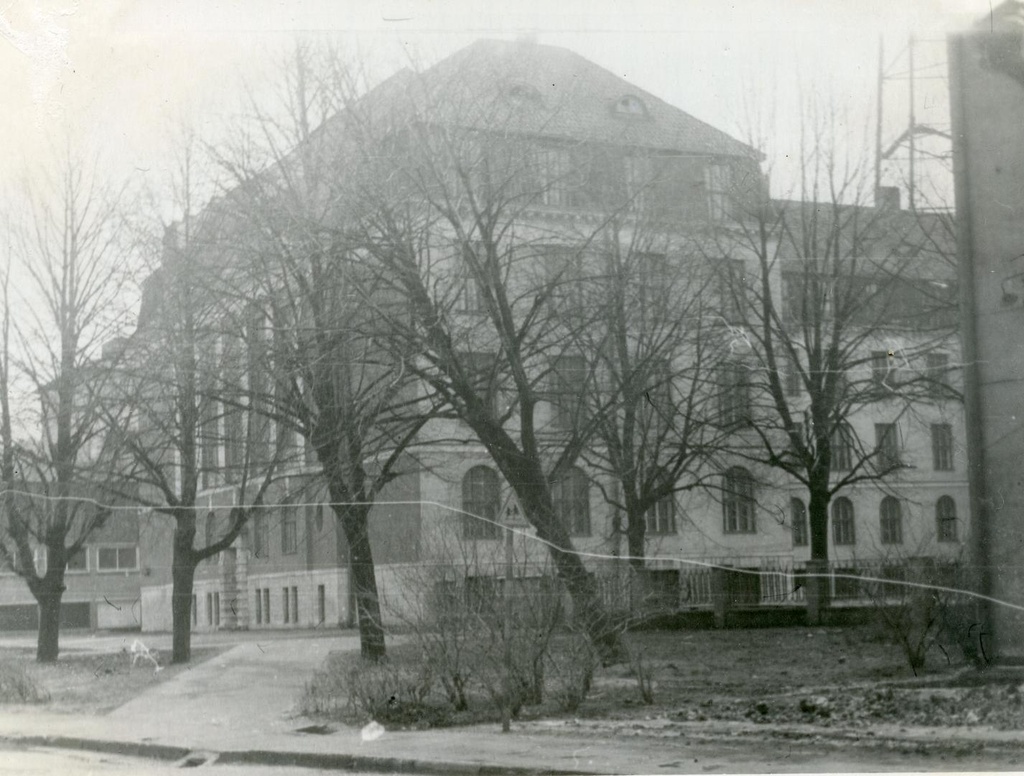 Tallinn City 21. Primary school building on Raua Street
