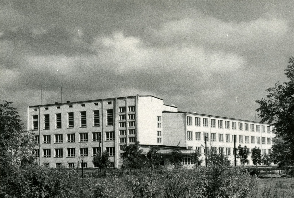 Lääne-Viru county Tapa 1. High school building