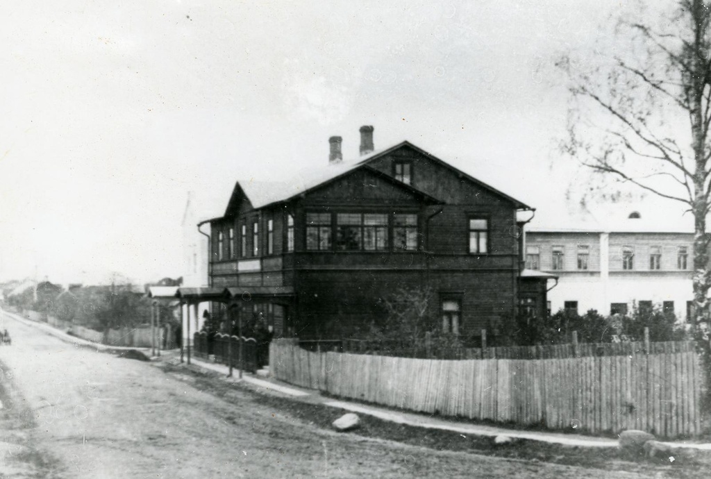 Views of Rakvere Teachers Seminar buildings and interior rooms until 1989