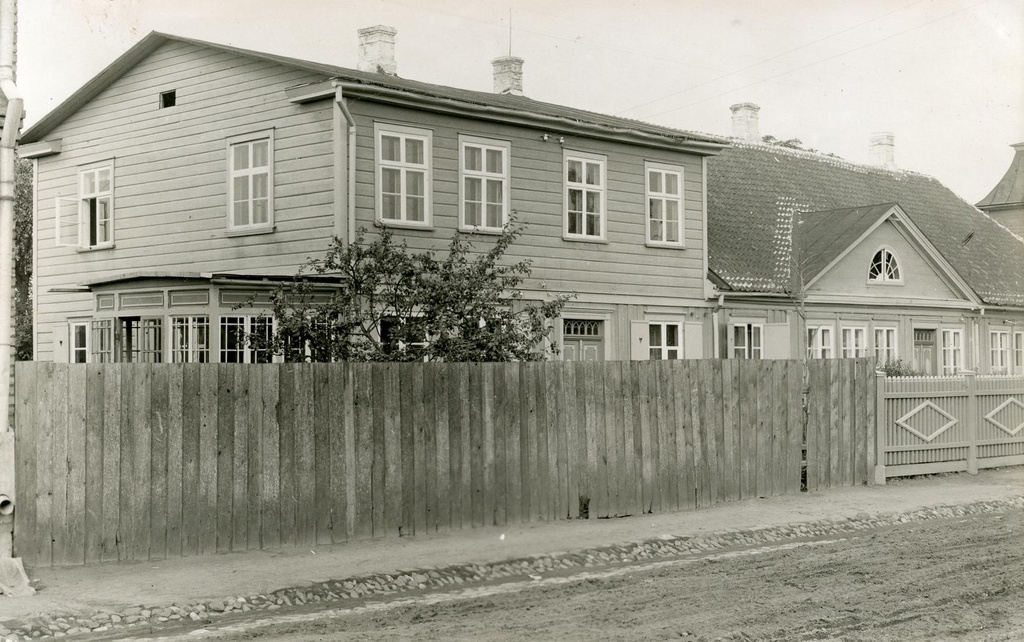 Pärnu City 1. Primary school building