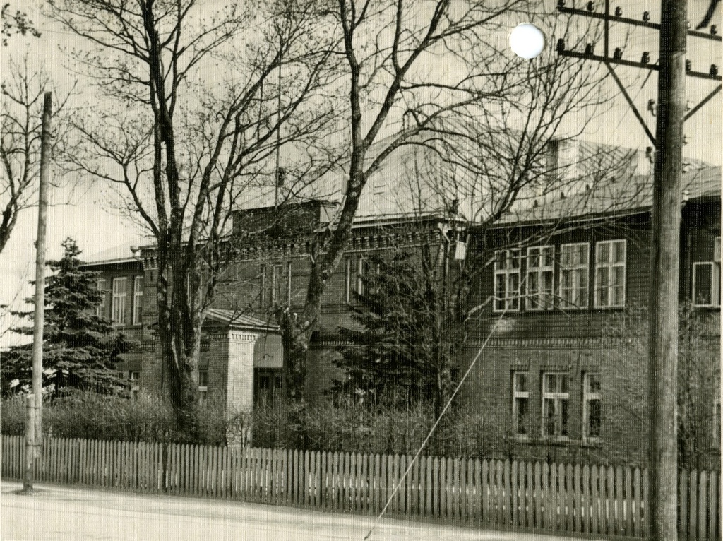 C.R. Jacobson called Viljandi 1. High school buildings