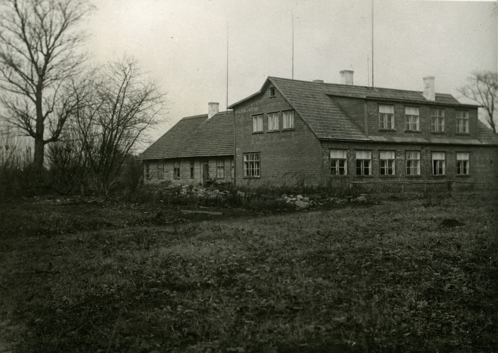 Viljandi County Kosksilla 8-kl School building