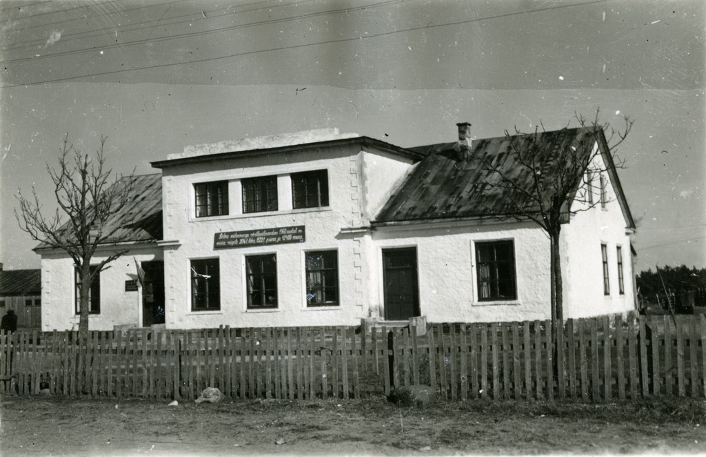 Salme Start School buildings in Saaremaa