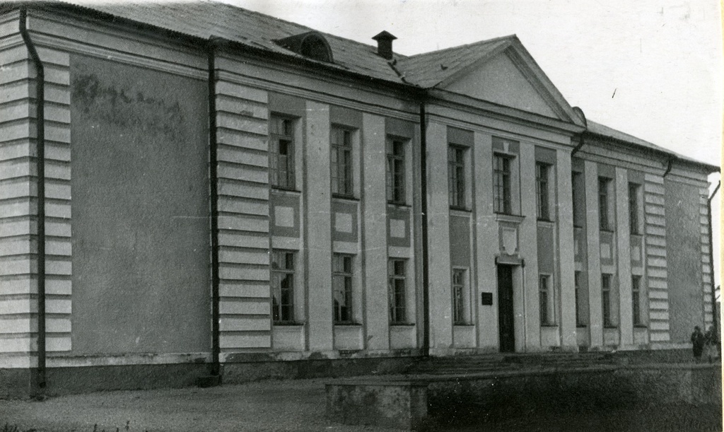 Orissaare Secondary School buildings in Saaremaa