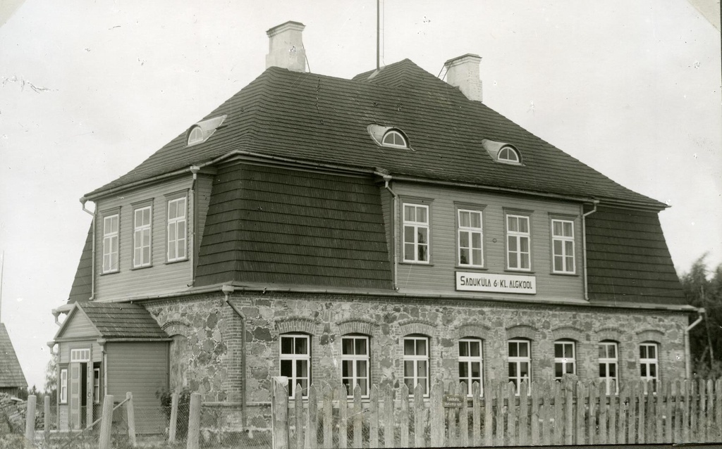 Saduküla 6-kl Start School Building