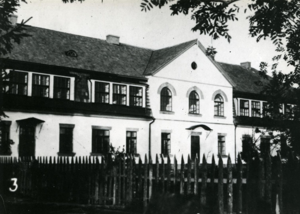 Loksa Start School Building