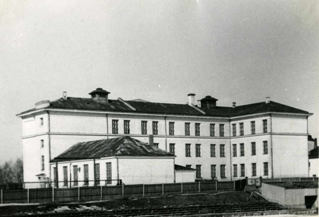 Valga 1. High school building