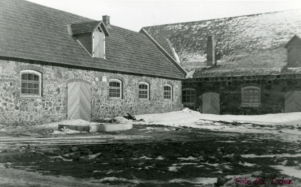 Buildings of the Old-Võidu Household School