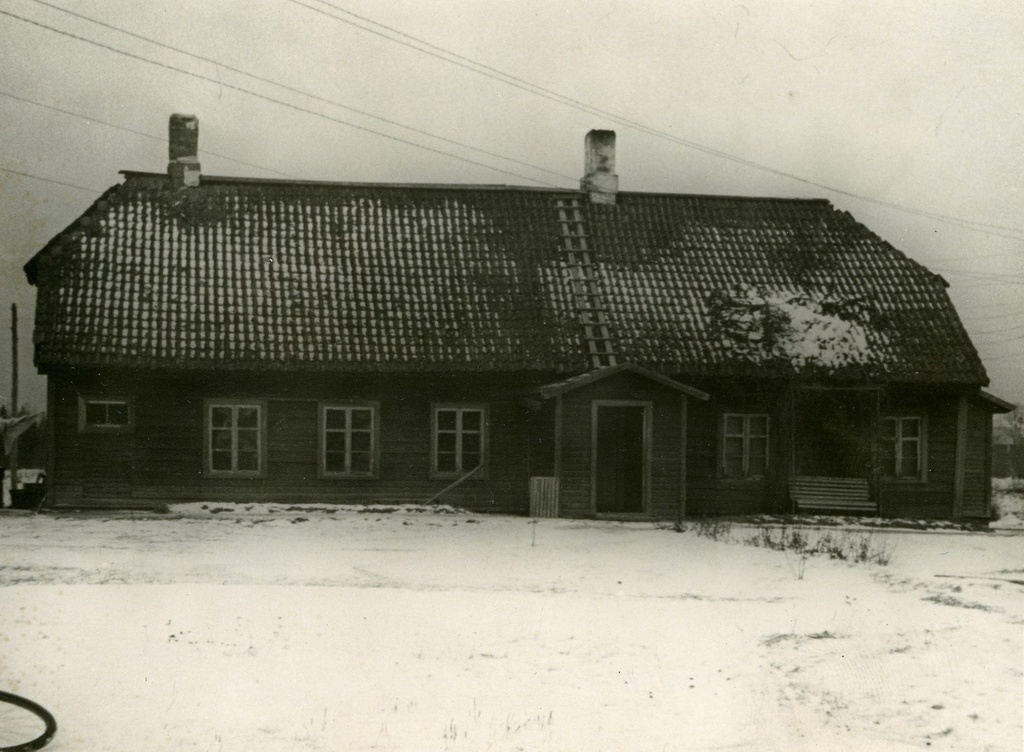 Viljandi County Paala 8-kl School buildings