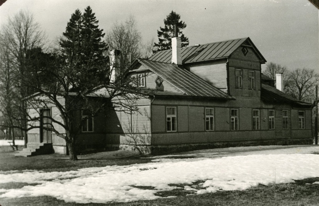 Torgu 8-kl School buildings in Saaremaa