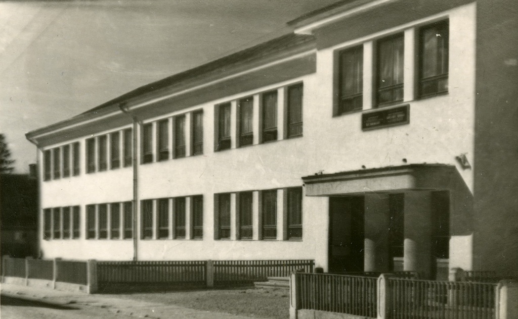 Kingissepa City Start School