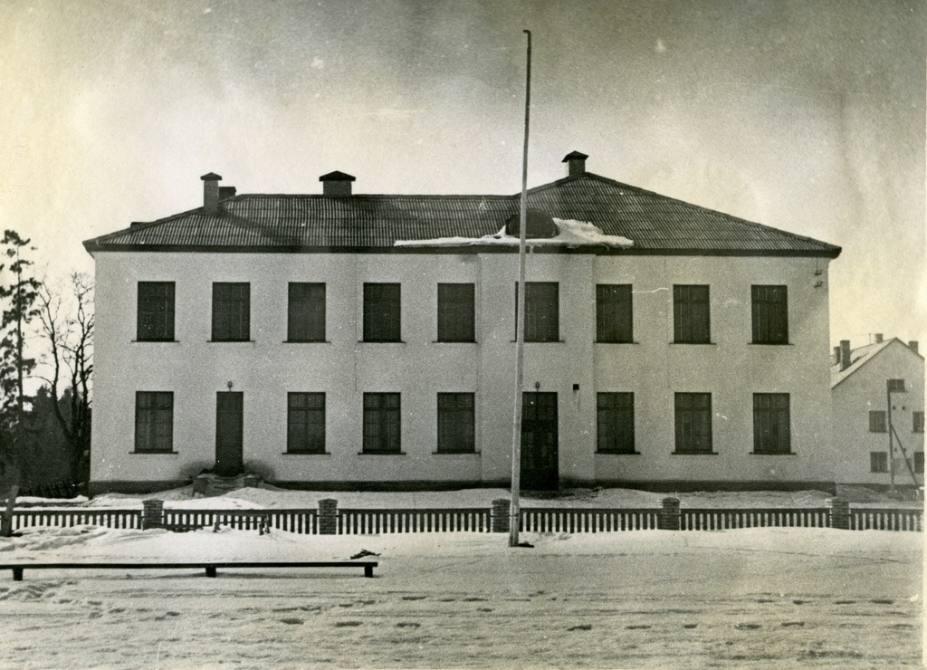 Turba Central School building