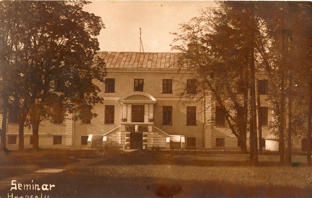 Buildings of Läänemaa Teachers Seminar in Haapsalu and Uuemõisa