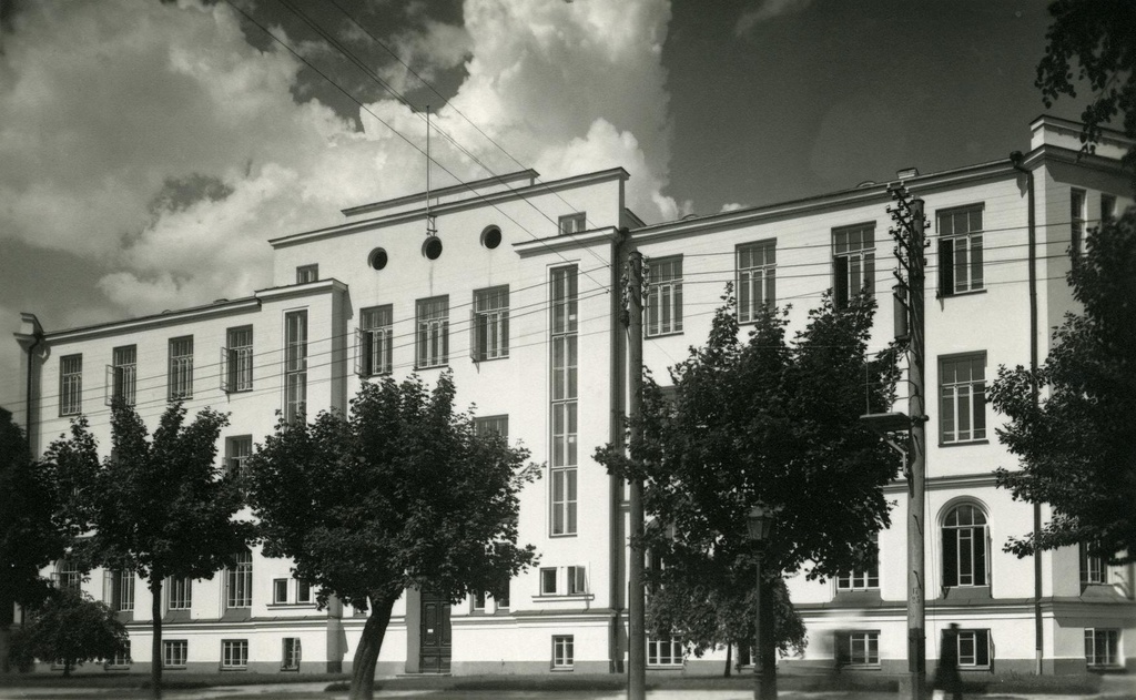 Tartu Tehnikmi building and workshops