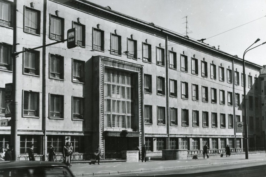 Buildings of the Tallinn Pedagogical Institute in Tallinn and elsewhere