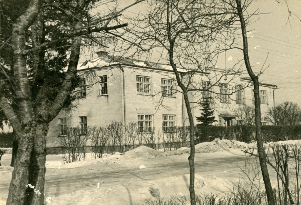 Märjamaa Secondary School Building