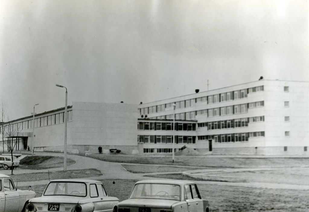 Tartu 12. High school building