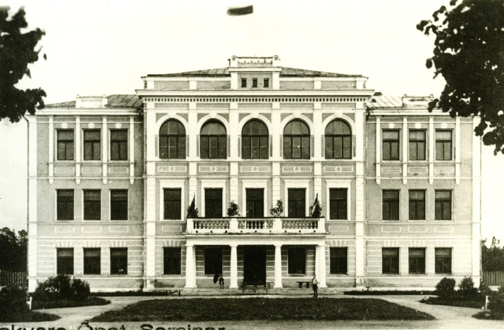 Main building of Rakvere Teachers Seminar